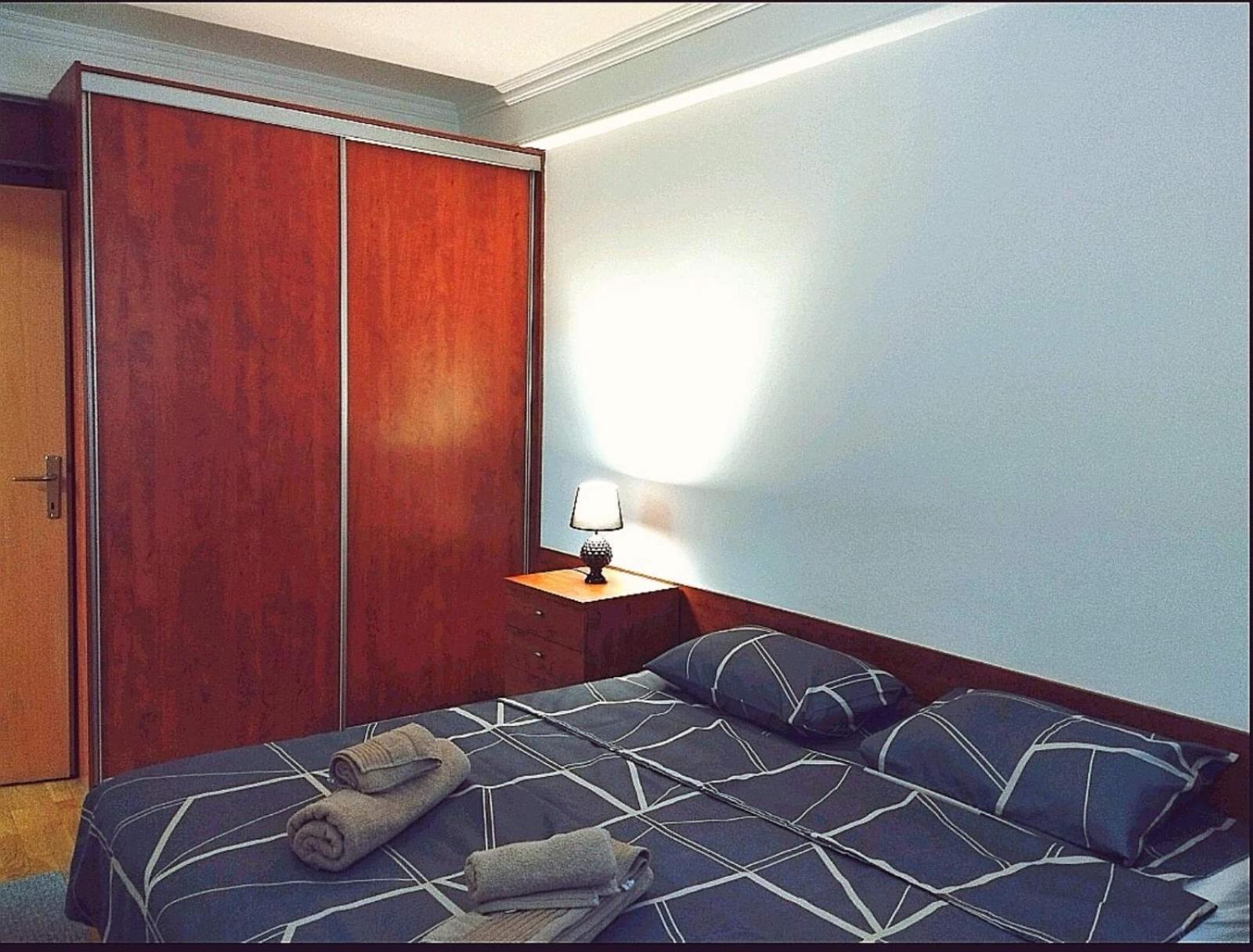 Lovely Square Apartment Purple Velvet Skopje Buitenkant foto