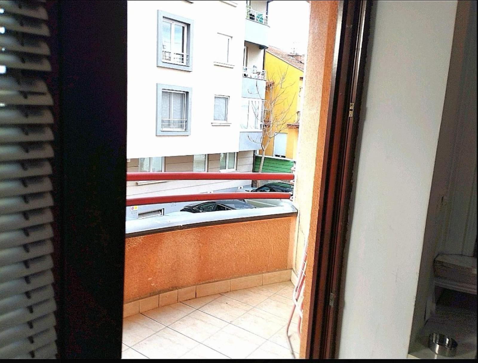 Lovely Square Apartment Purple Velvet Skopje Kamer foto